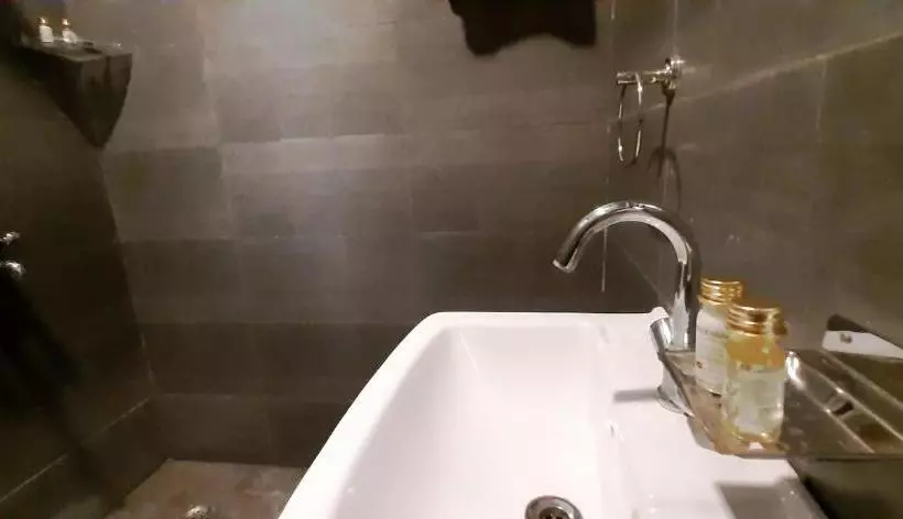 هتل Grand Classy Inn