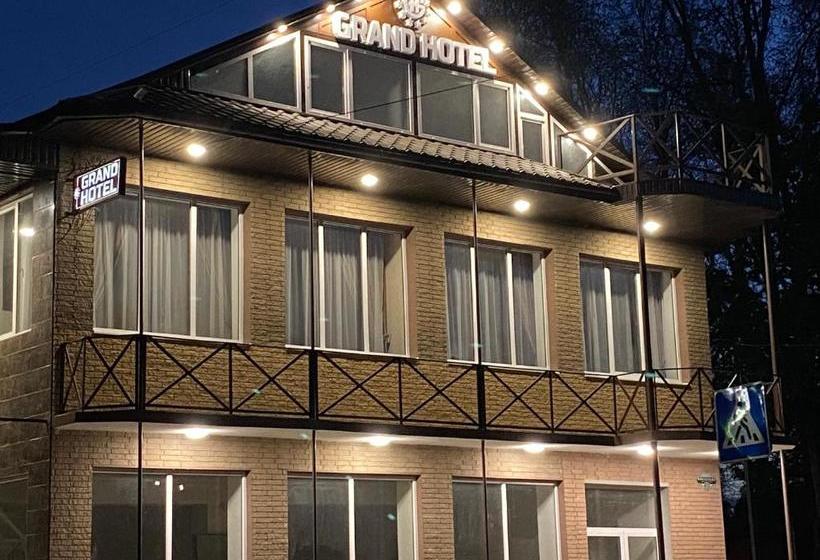 فندق Grand