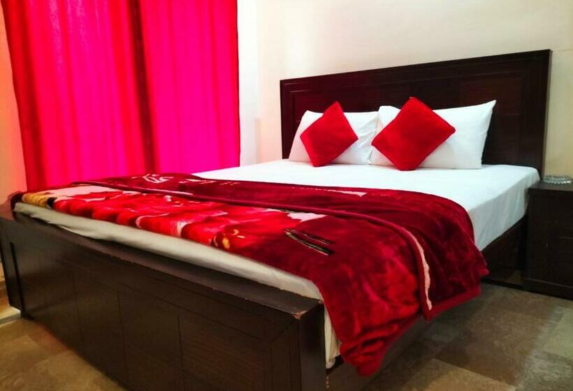 Family Hotel Lahore