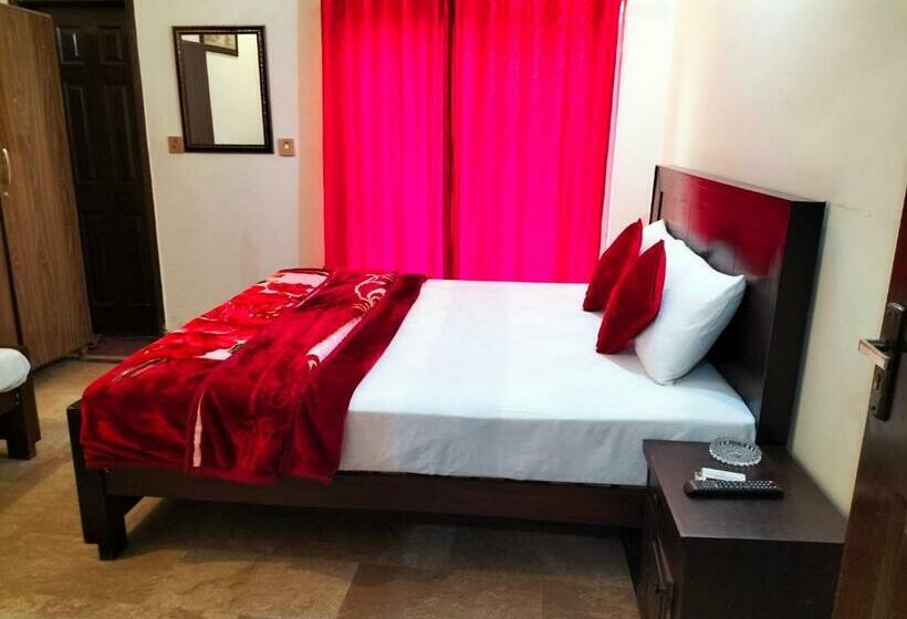 Family Hotel Lahore