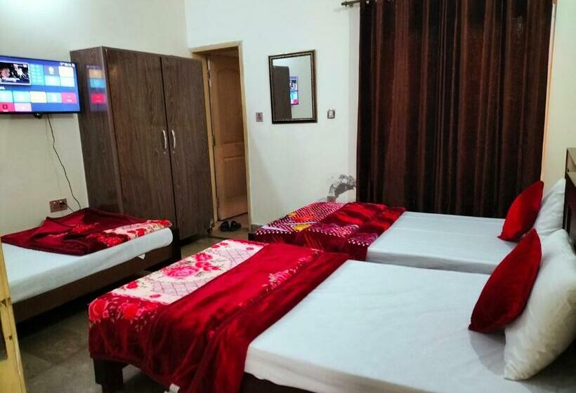 Family Hotel Lahore
