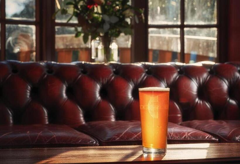 Hotel The Chilterns Fox