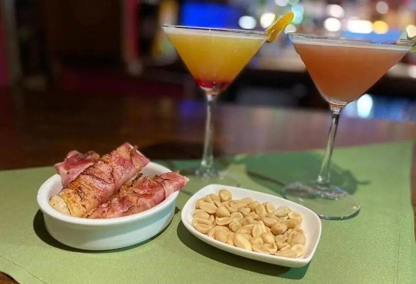 ホテル The Chilterns Fox