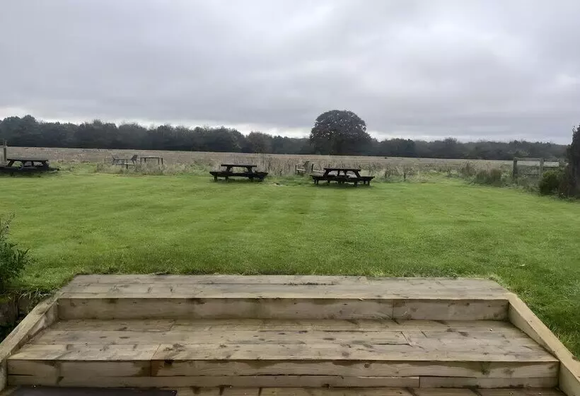 ホテル The Chilterns Fox