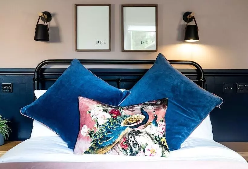 Hotelli The Queens Chew Magna