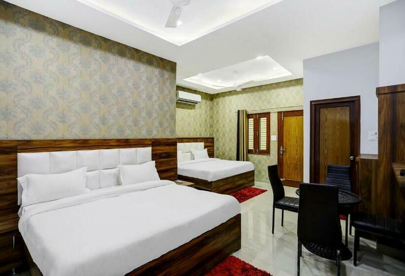 Townhouse 481 Hotel City Star