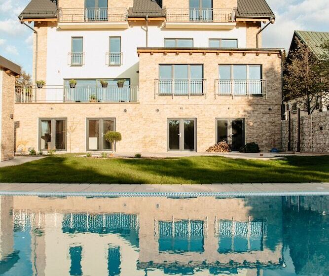 Joy Aparthotel Keilberg