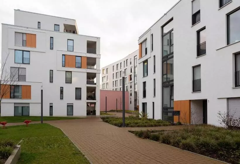 Limehome Mönchengladbach Fliethstraße