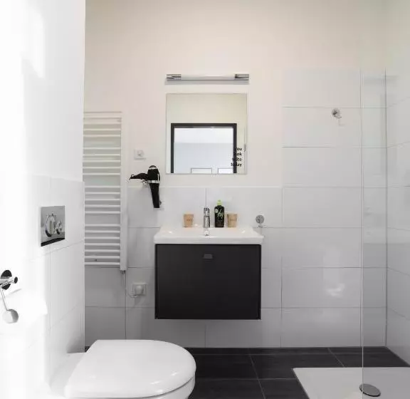 Limehome Mönchengladbach Fliethstraße