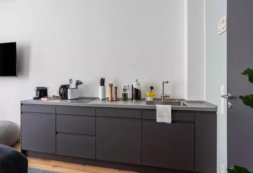 Limehome Mönchengladbach Fliethstraße