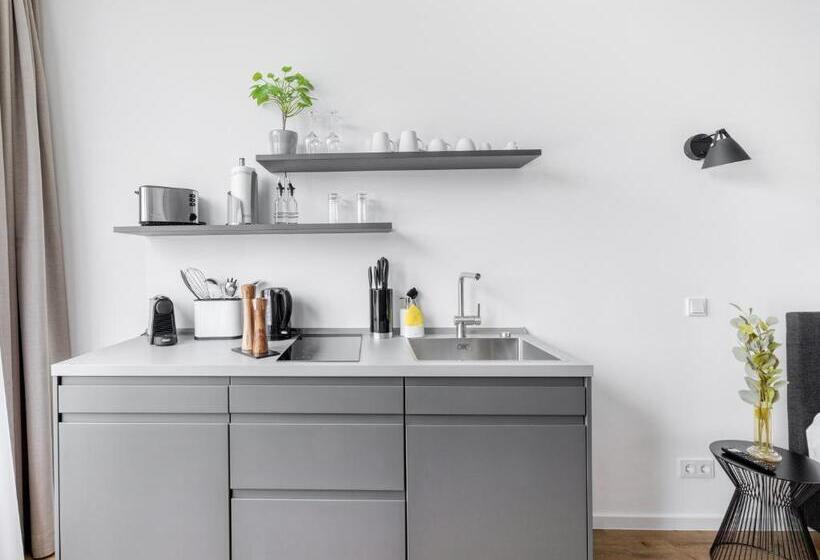 Limehome Mönchengladbach Fliethstraße