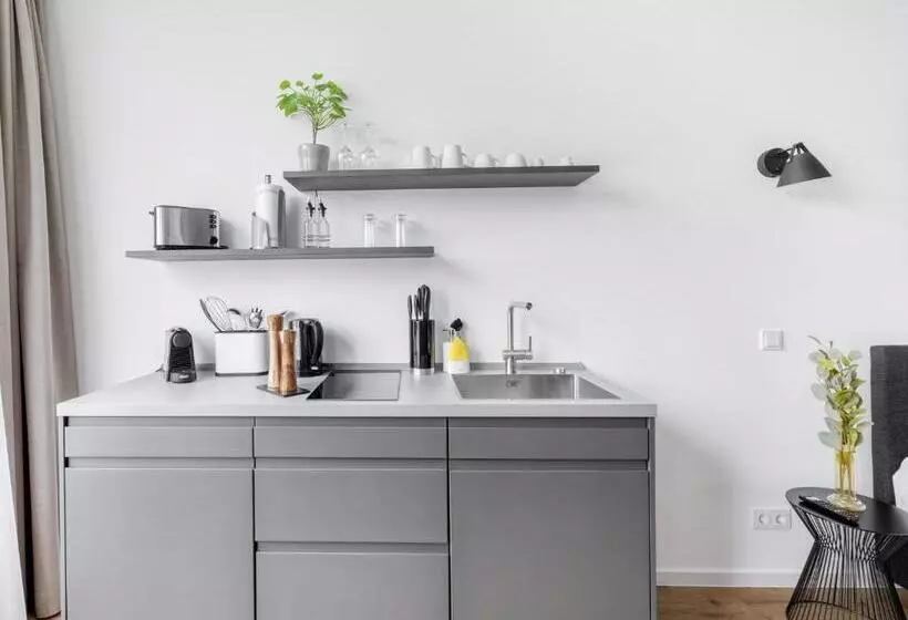 Limehome Mönchengladbach Fliethstraße