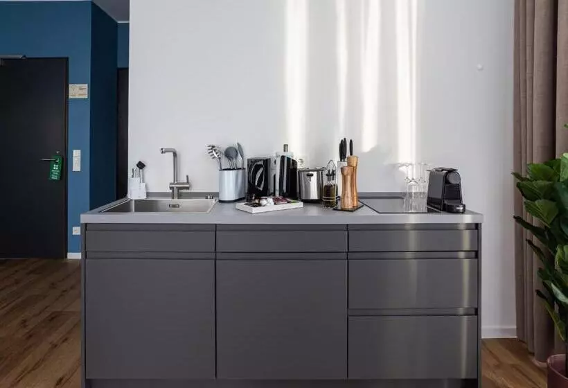 Limehome Mönchengladbach Fliethstraße