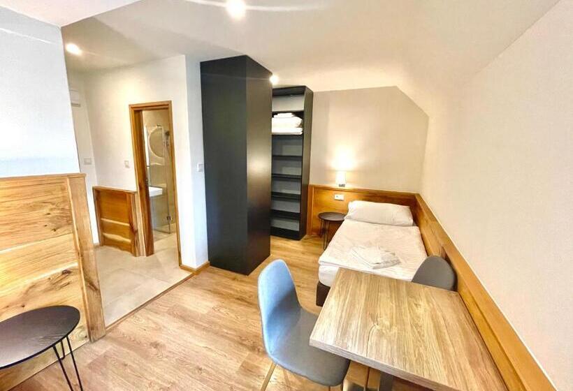 פנסיון Villa Pinus Slovenský Raj   Hotel čingov Dependance