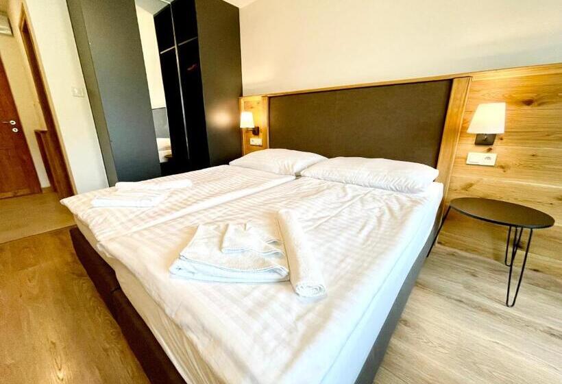 פנסיון Villa Pinus Slovenský Raj   Hotel čingov Dependance