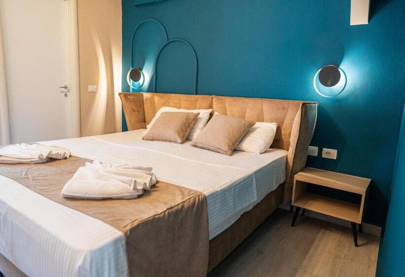 استراحتگاه Garden Palace