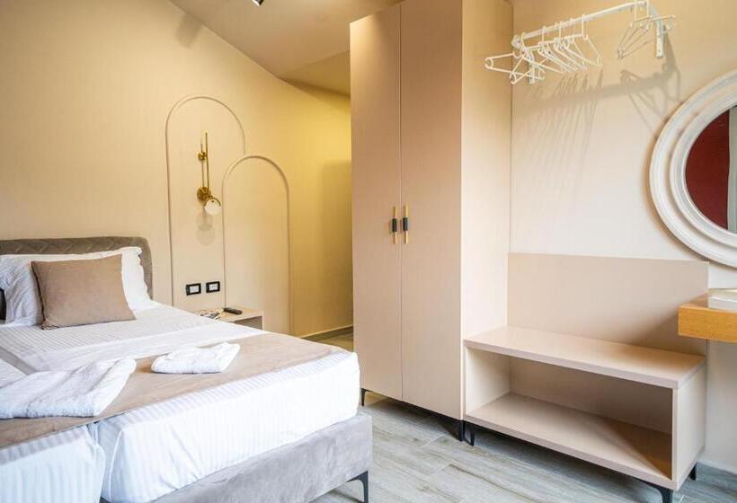 استراحتگاه Garden Palace