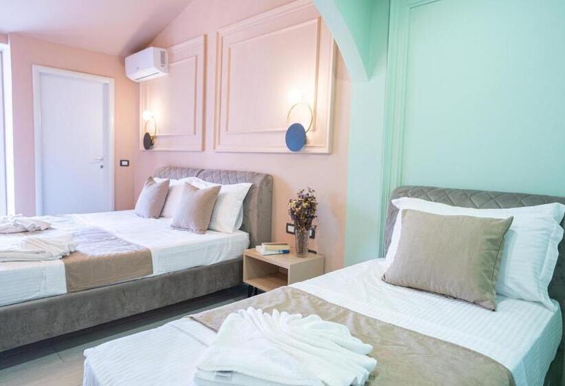 استراحتگاه Garden Palace