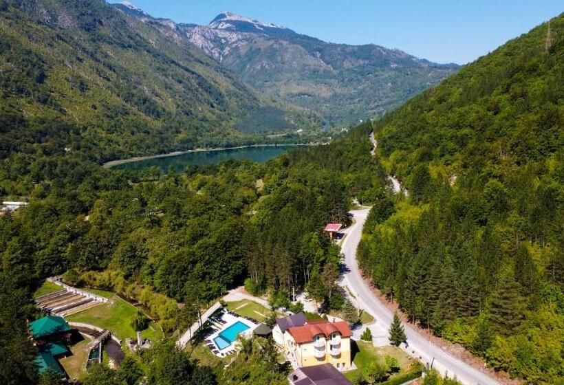 تختخواب و صبحانه Vila Sunce Village Resort Konjic