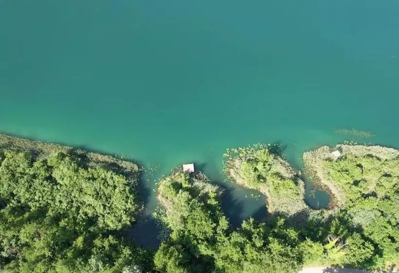 تختخواب و صبحانه Vila Sunce Village Resort Konjic