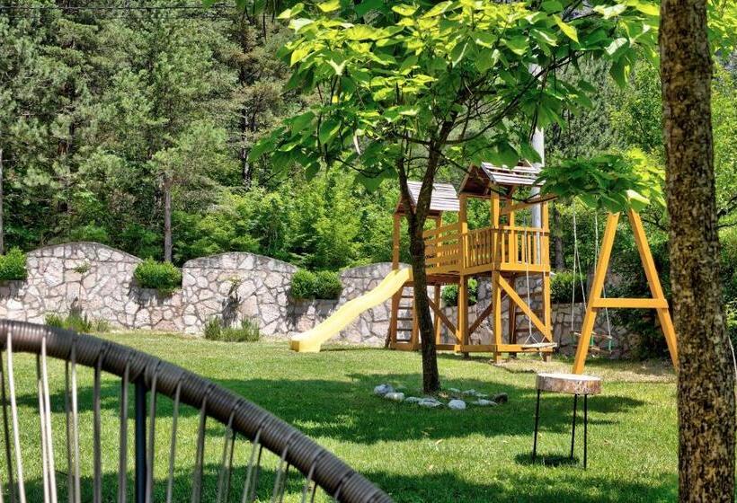 تختخواب و صبحانه Vila Sunce Village Resort Konjic