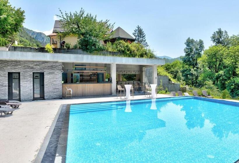 تختخواب و صبحانه Vila Sunce Village Resort Konjic