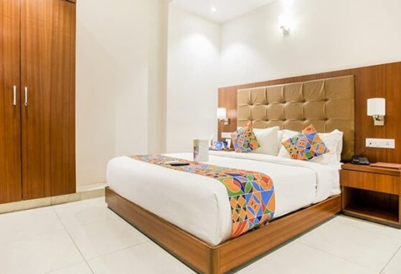 Fabhotel Prime Le Western Nr Mumbai International Airport