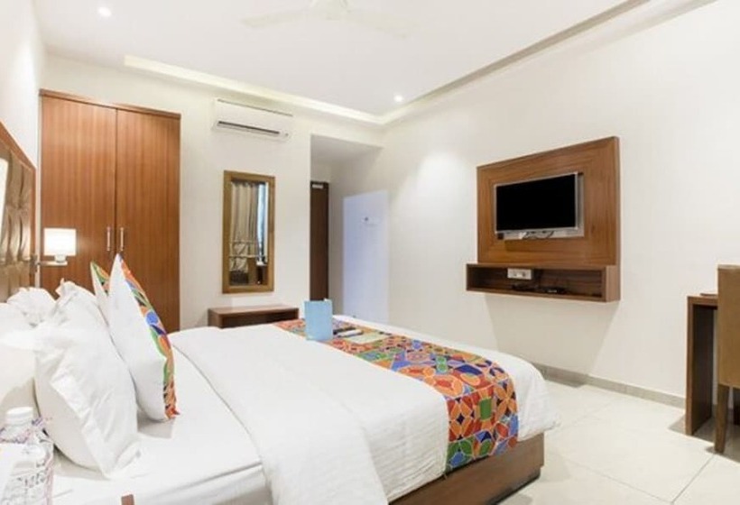 Fabhotel Prime Le Western Nr Mumbai International Airport