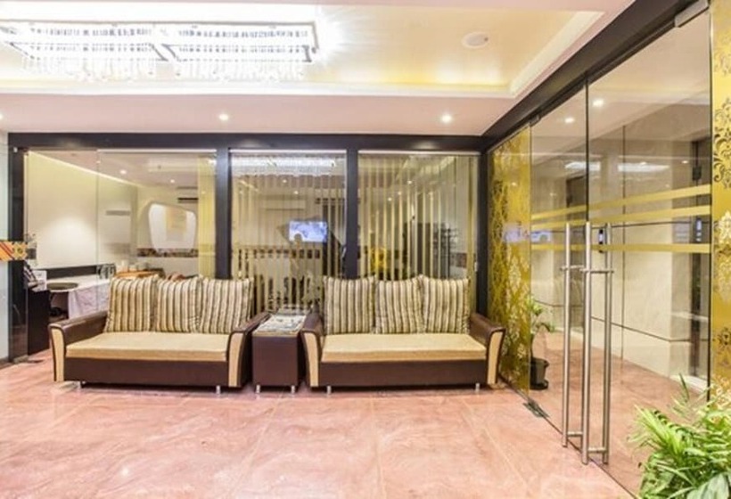 Fabhotel Prime Le Western Nr Mumbai International Airport