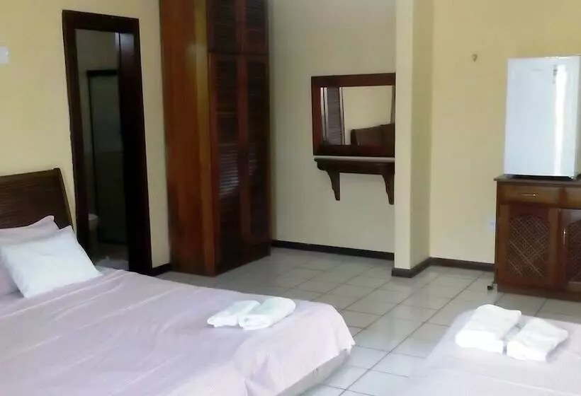 Hotel Praia Bela