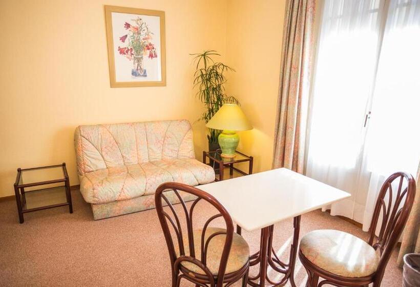 Hôtel Résidence Cité Verdaine