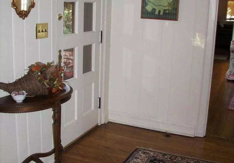 ベッドアンドブレックファースト Longacre Of Appomattox