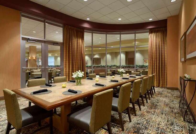 Embassy Suites Omaha La Vista/hotel & Conference Center