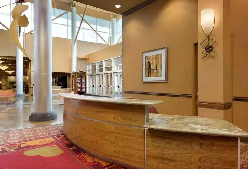 Embassy Suites Omaha La Vista/hotel & Conference Center