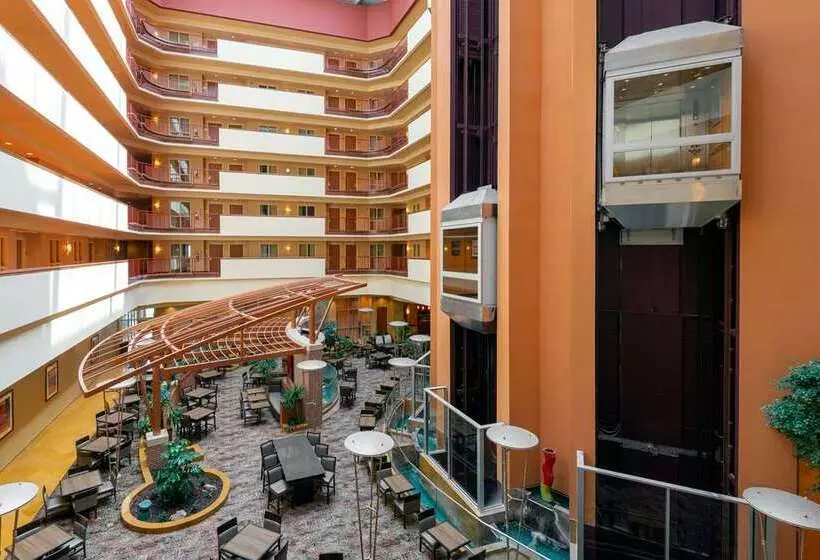 Embassy Suites Omaha La Vista/hotel & Conference Center