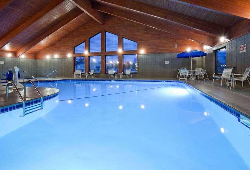 ホテル Americinn By Wyndham Sartell