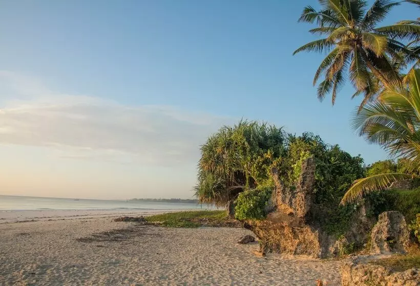 هتل Baobab Sea Lodge