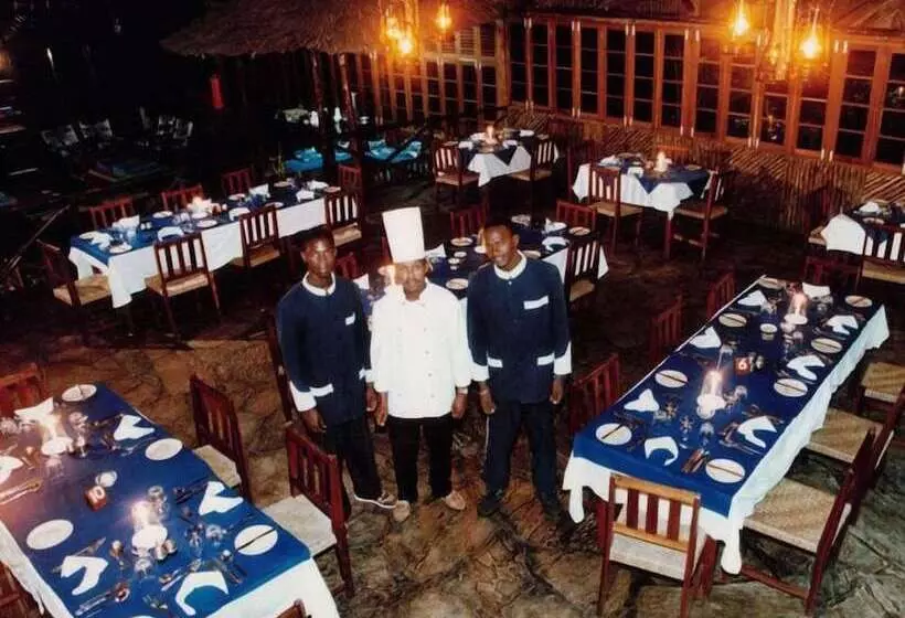 هتل Baobab Sea Lodge