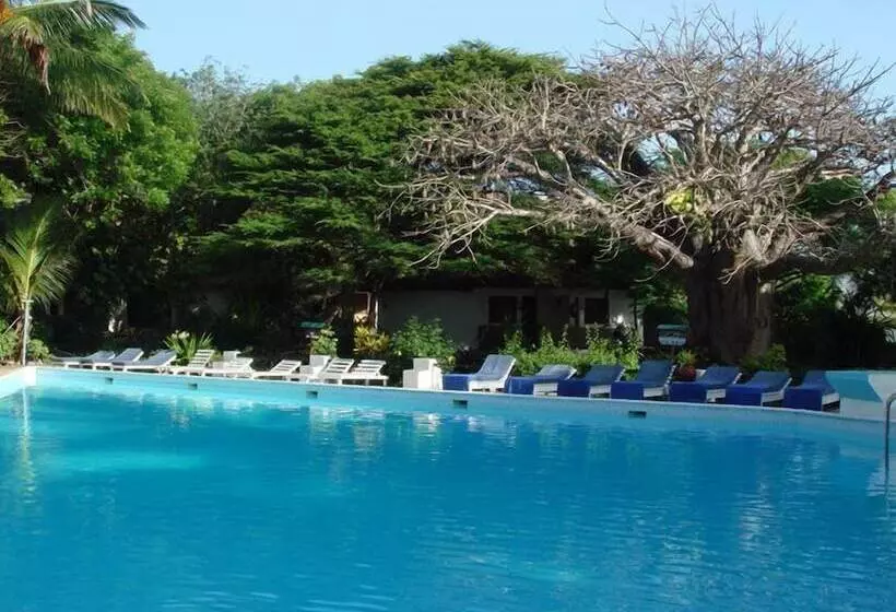 هتل Baobab Sea Lodge