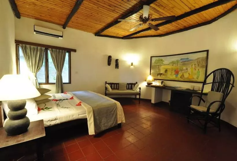 هتل Baobab Sea Lodge
