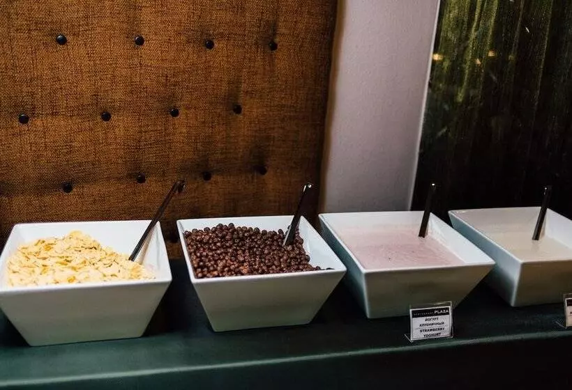 هتل Benefit Plaza Congress