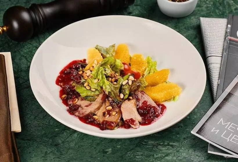 هتل Benefit Plaza Congress