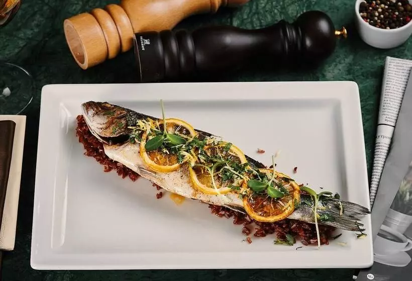 هتل Benefit Plaza Congress