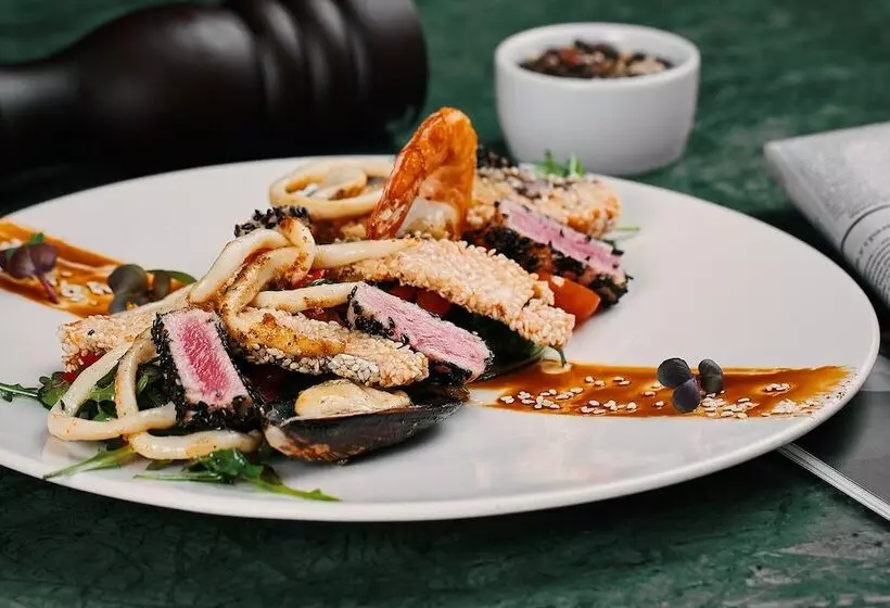 هتل Benefit Plaza Congress