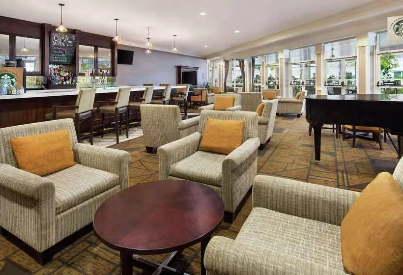 هتل Doubletree Raleigh Durham Airport At Research Triangle Park