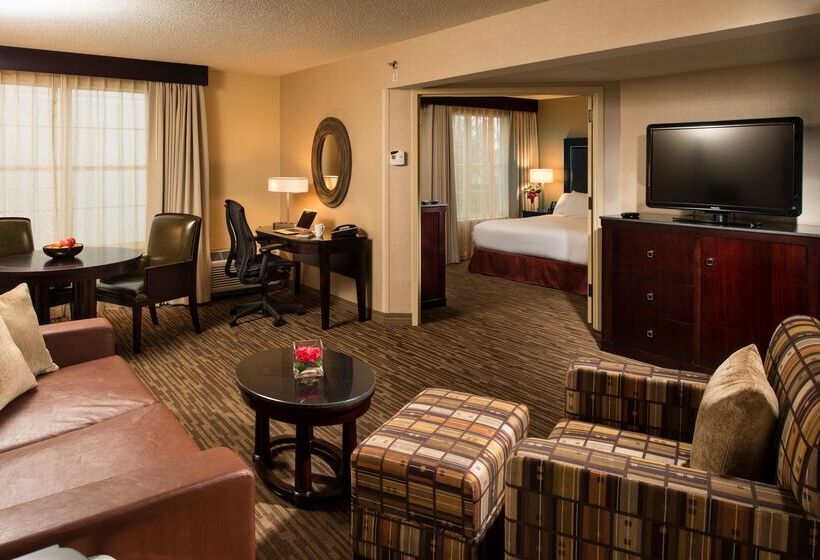Otel Doubletree Raleigh Durham Airport At Research Triangle Park
