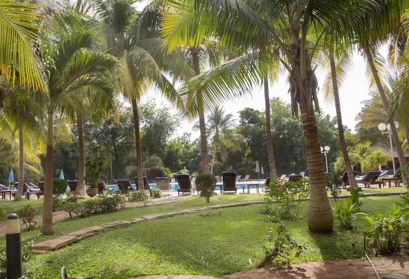 هتل Granada L Amitié