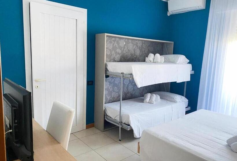 בית מלון כפרי Hc Resort Lignano