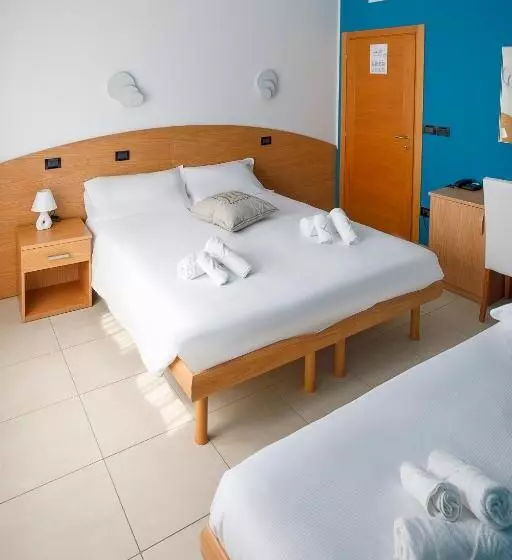 هتل Hc Resort Lignano