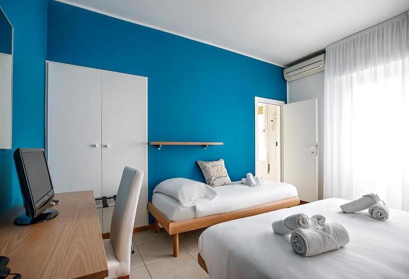 בית מלון כפרי Hc Resort Lignano